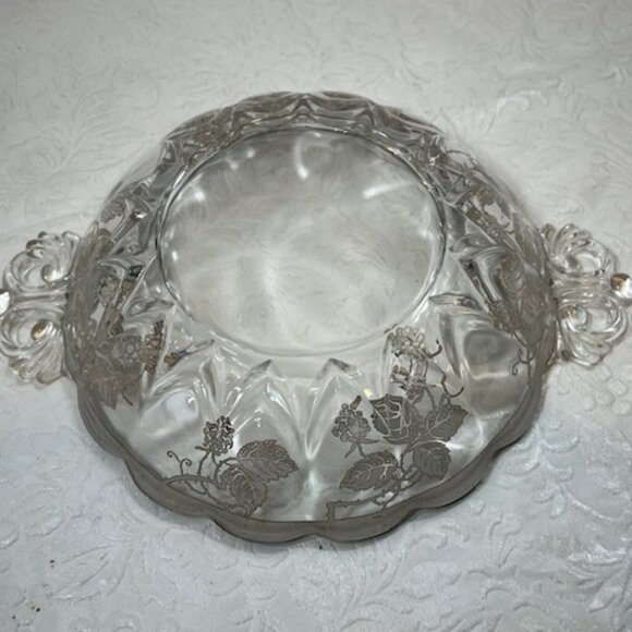 VTG Etched Glass Candy/Serving Dish w/Sterling Overlay Scroll Handles 6" Wide - Picture 5 of 13